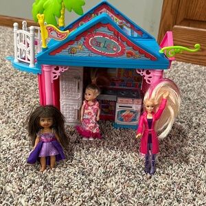 Barbie House and Dolls